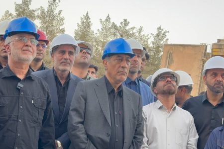 بازدید معاون اجرایی رئیس جمهور و وزیر کشور از روند اجرای طرح تبدیل پسماند به سوخت جایگزین(RDF) شهرداری کرمانشاه