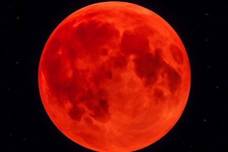 ماه سرخ آسمان فرصت ویژه ای برای رصد
