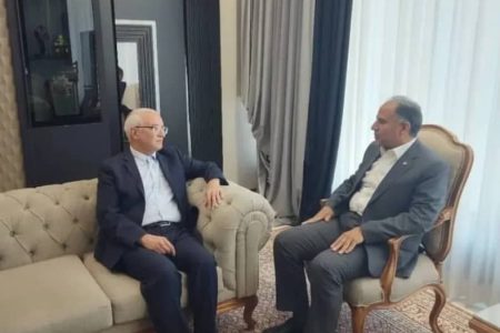 گفت‌وگوی راهبردی دکتر مصری و مدیرعامل بانک تجارت برای توسعه کرمانشاه